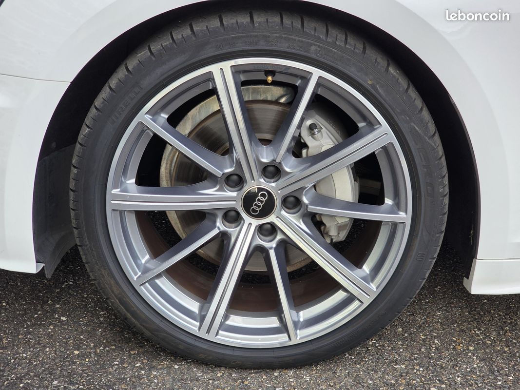 AUDI A5 Sportback 40 TDI 204 S tronic 7 Quattro S Line (image 11)