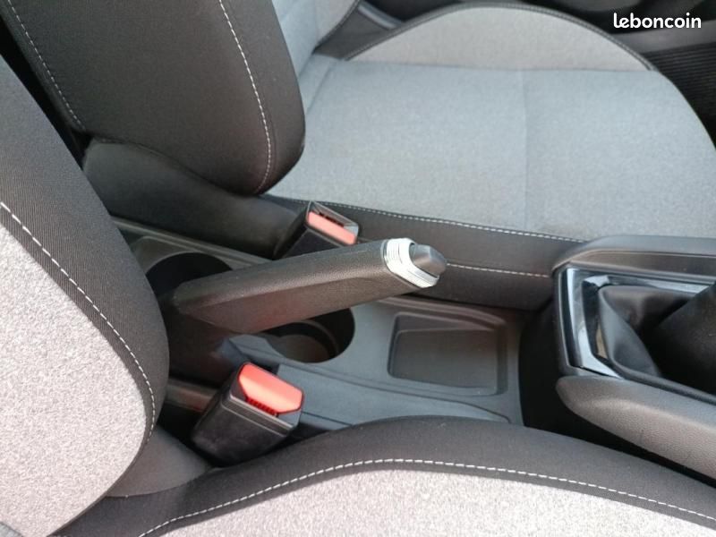 Renault Clio 1.0 TCe 100ch Evolution GPL (image 20)