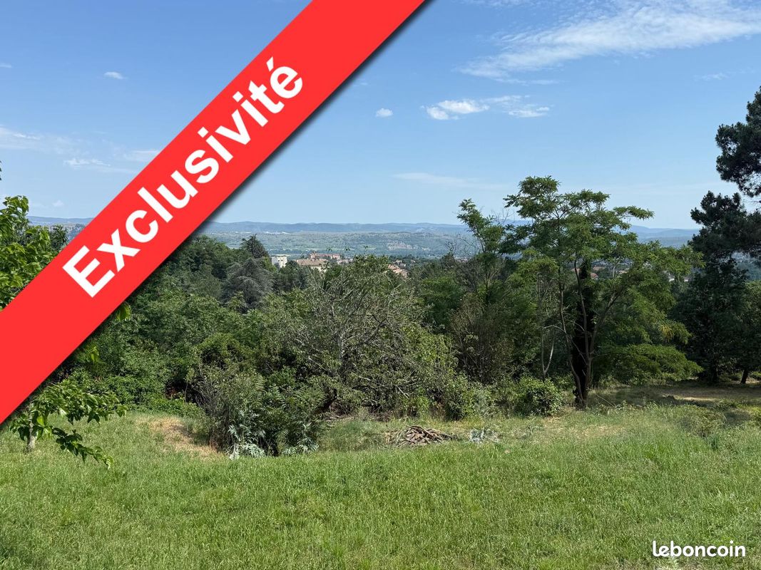 Terrain 950 m² AUBENAS · 69 000 €
