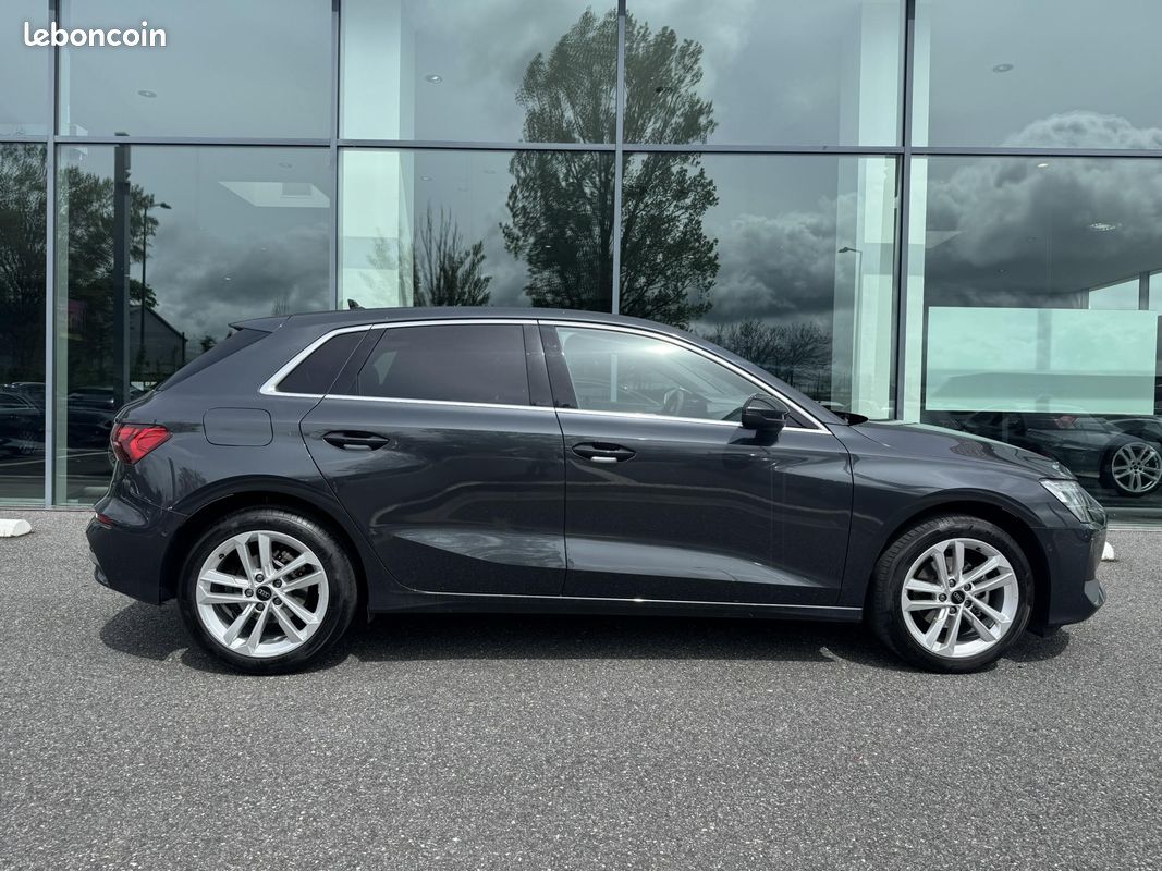 AUDI A3 Sportback TFSI Mild Hybrid 116 S tronic 7 Business Executive (image 30)