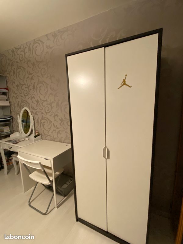 Armoire (image 2)