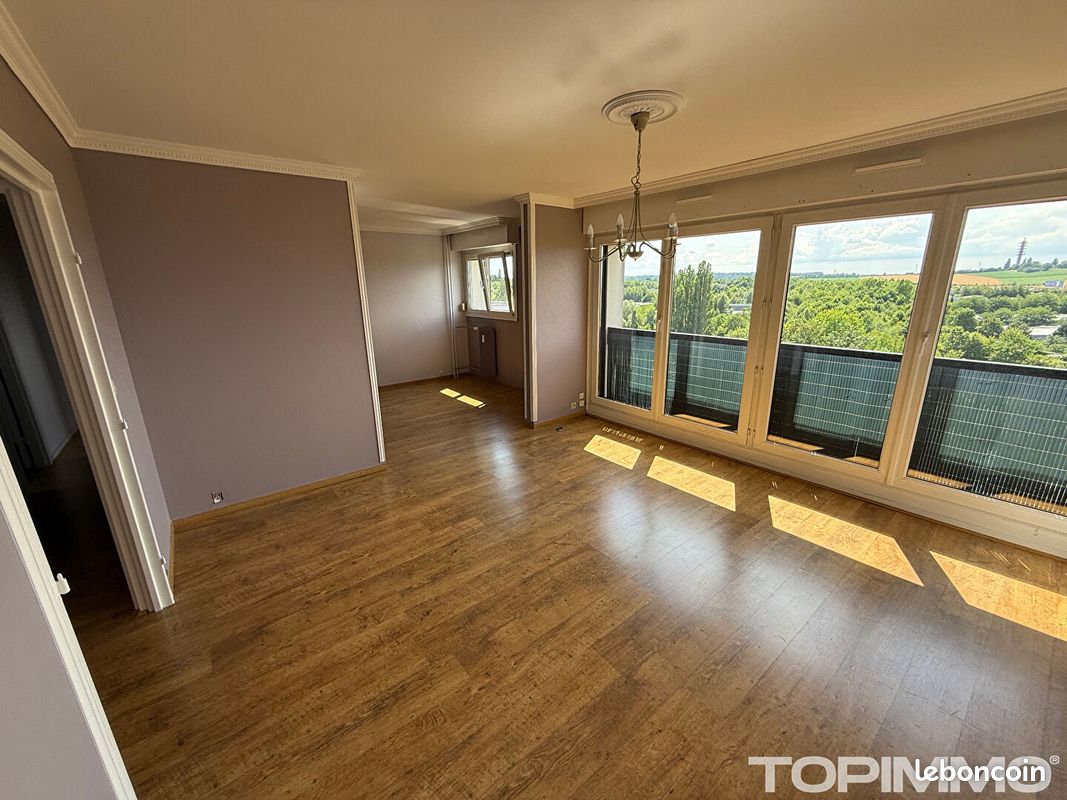 Appartement 5 pièces 105 m² · à Mulhouse · 105 m² · 810 €