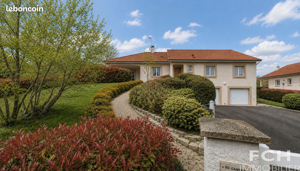 Maison 7 pièces 175 m² · à Bellerive-sur-Allier · 175 m² · 370 000 €