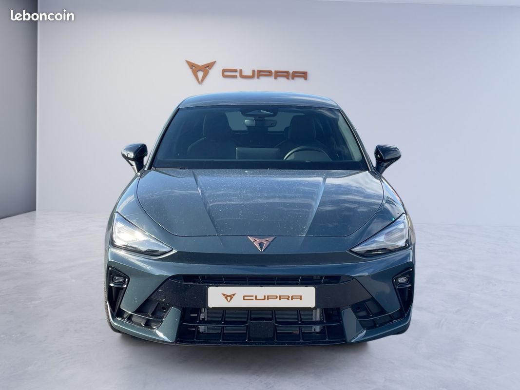 CUPRA Leon 1.5 eTSI Hybrid 150 ch DSG7 V (image 8)