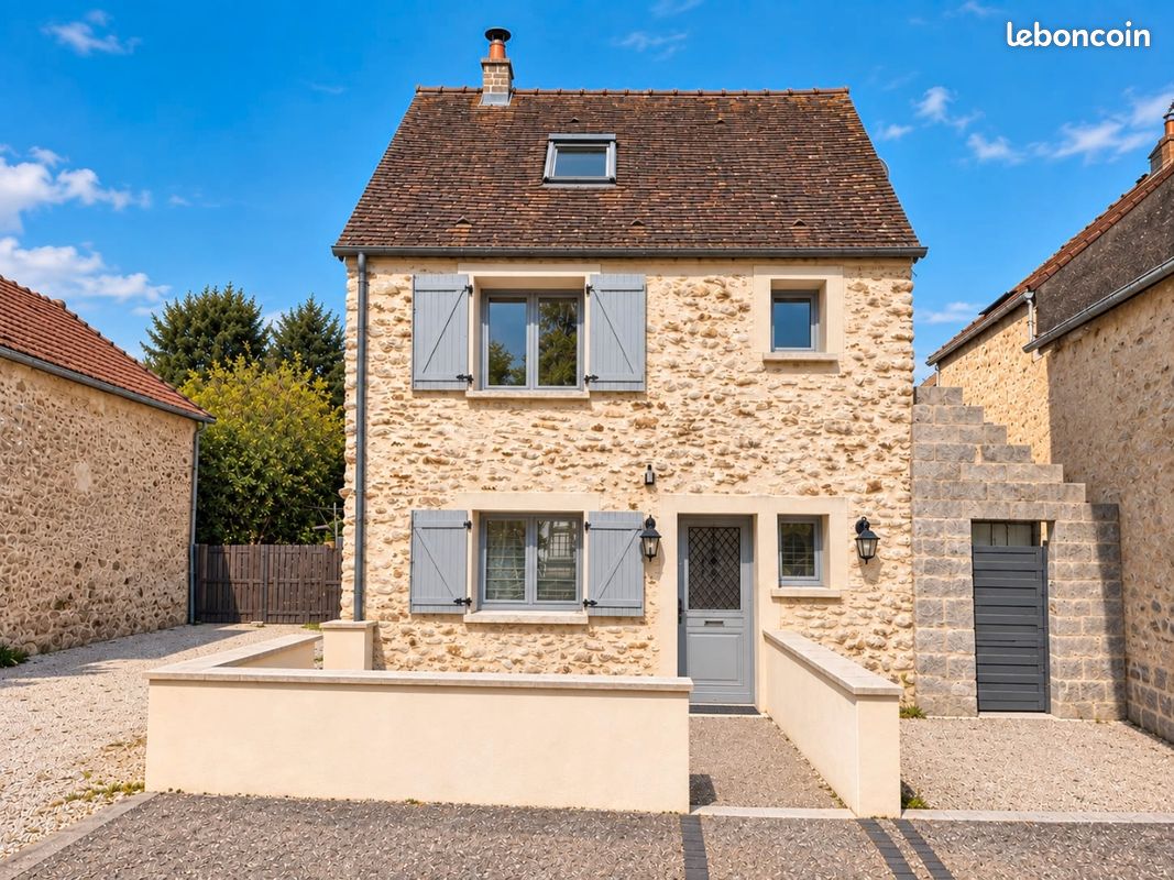 Maison 5 pièces 90 m² · à Bernay-Vilbert · 90 m² · 270 000 €
