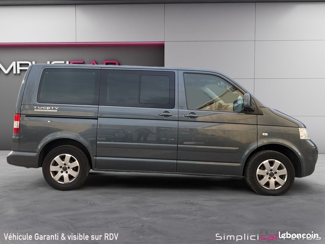 VOLKSWAGEN MULTIVAN 2.5 TDI 130 sièges chauffants carplay clim 3 zones garantie 12 mois (image 11)