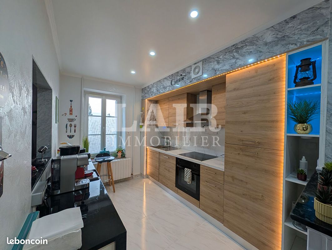 Maison 4 pièces 99 m² · à Sougé-le-Ganelon · 99,4 m² · 850 €/mois