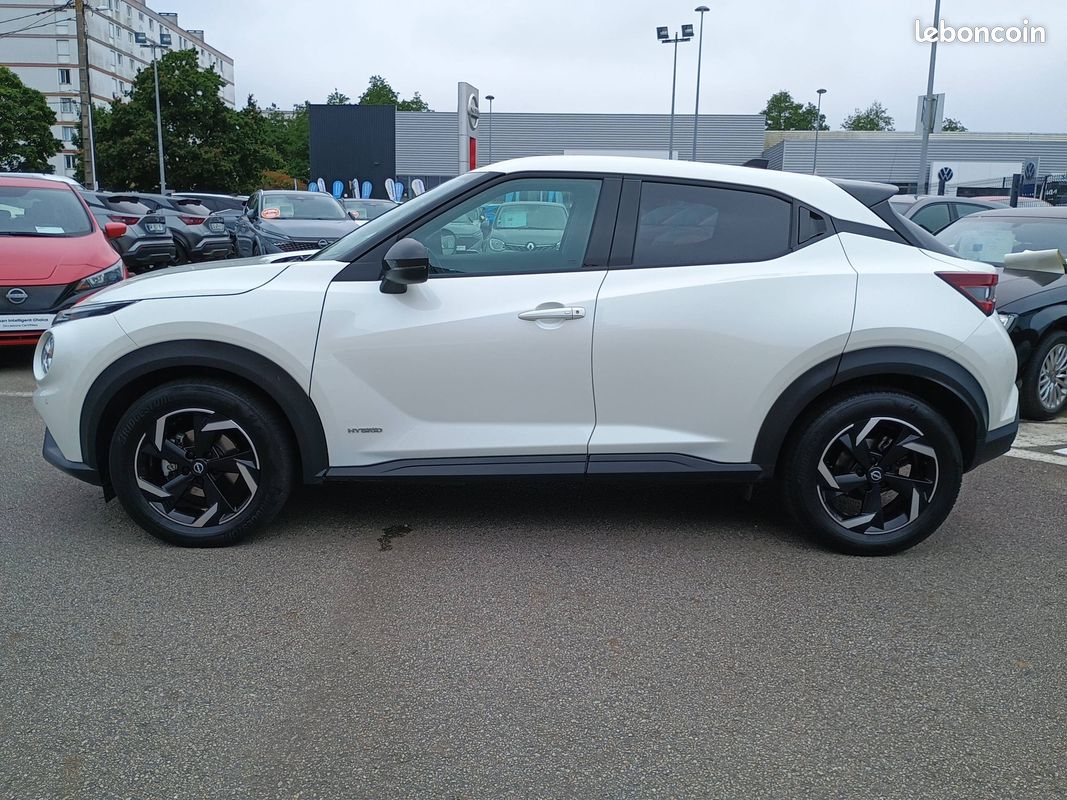 NISSAN Juke HYBRID 143 N-Connecta (image 2)