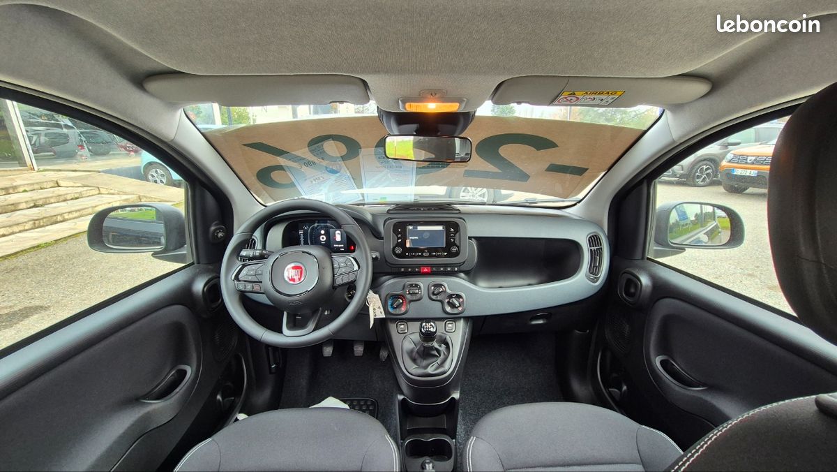 Fiat PANDA 1.0 70CH BSG S&S ICONE (image 5)