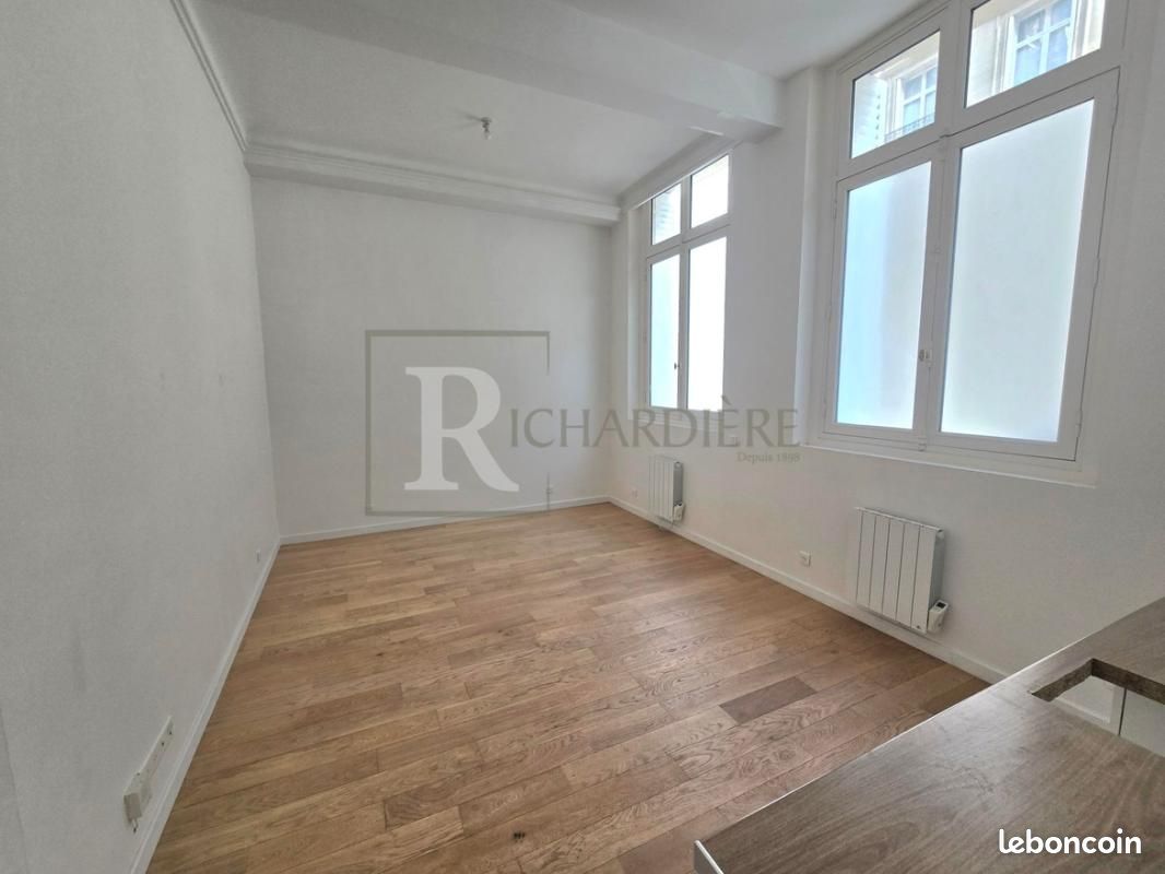 Appartement 1 pièce 26 m² · à Paris · 26 m² · 966 €/mois