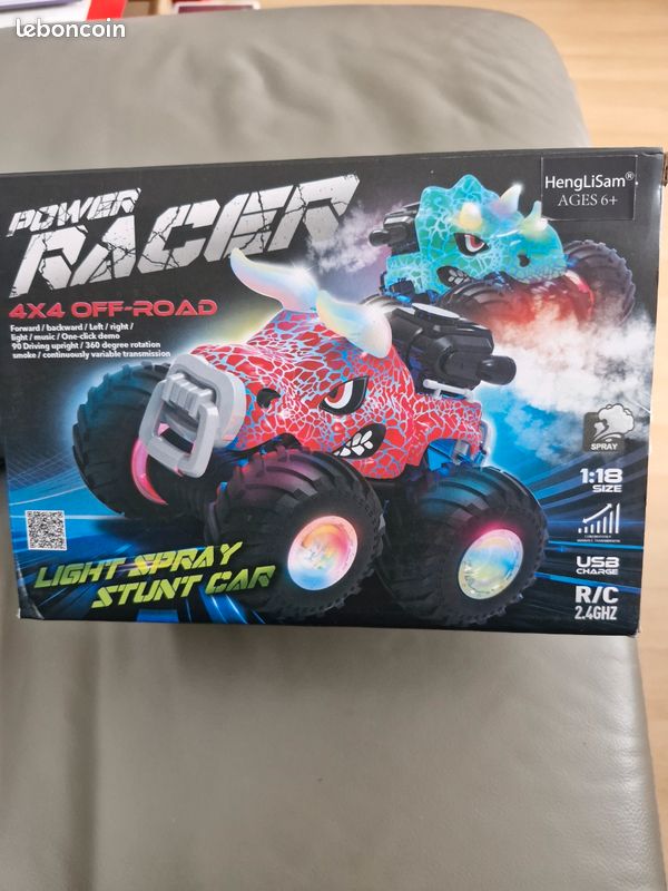 Monster truck (image 1)