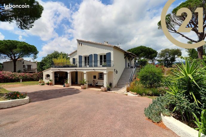 Maison 5 pièces 154 m²