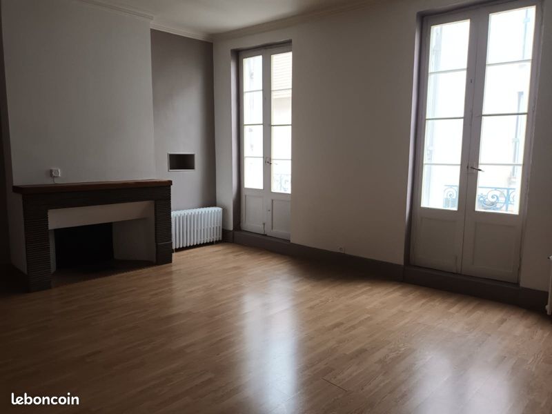 Appartement 3 pièces 77 m² · à Aiguillon · 77 m² · 520 €/mois
