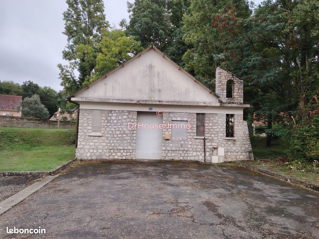 Local commercial 2 pièces 95 m² · à Montargis · 95 m² · 60 000 €