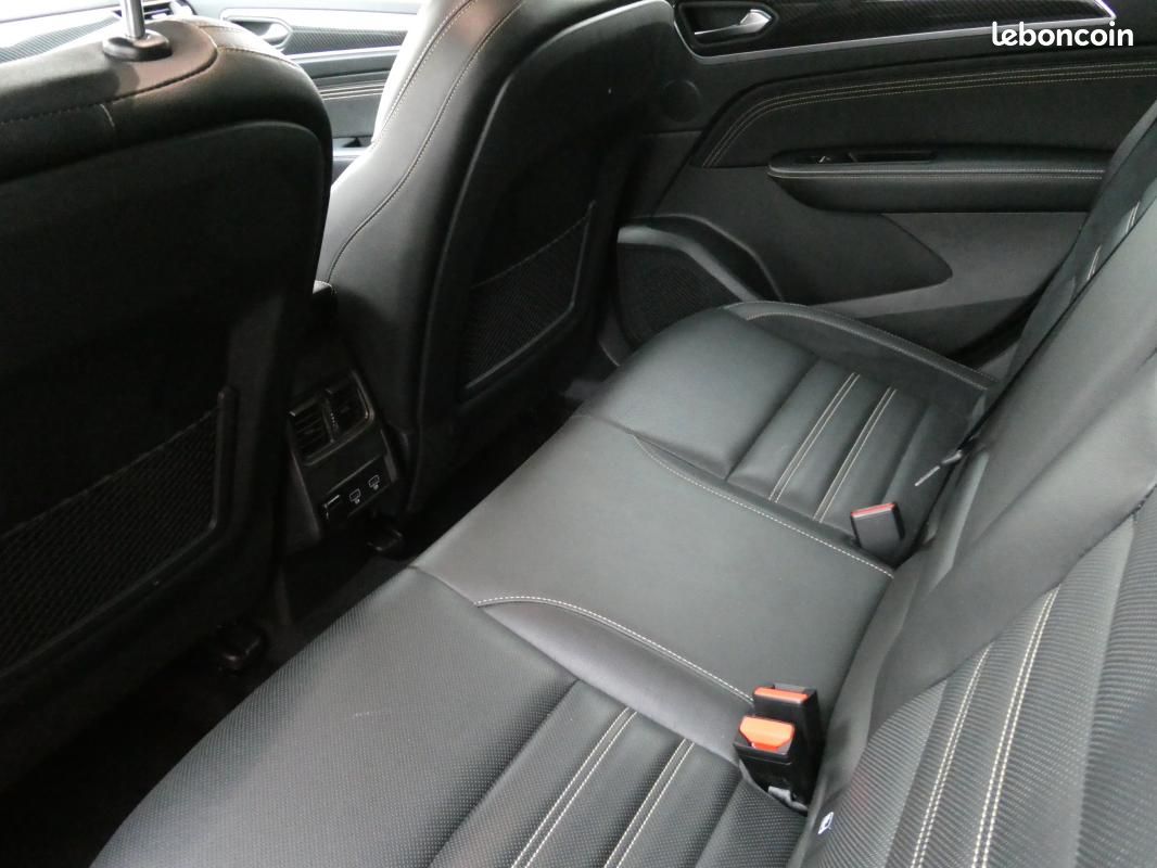 Renault Arkana ENGINEERED 1.6 E-TECH HYBRID 145 cv BVA6 (image 10)