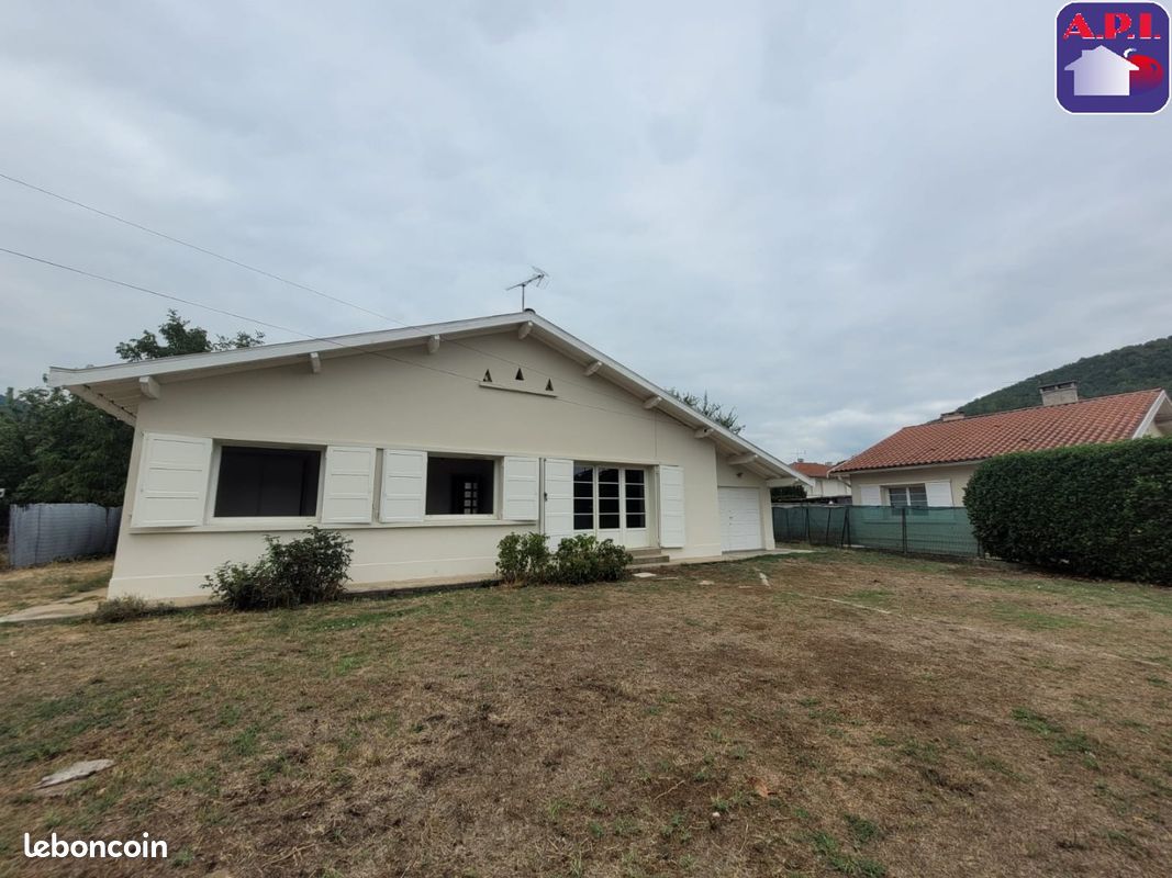 Maison 4 pièces 73 m² · à Saint-Paul-de-Jarrat · 73 m² · 876 €/mois