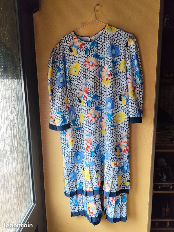 Robe fleurie (image 1)
