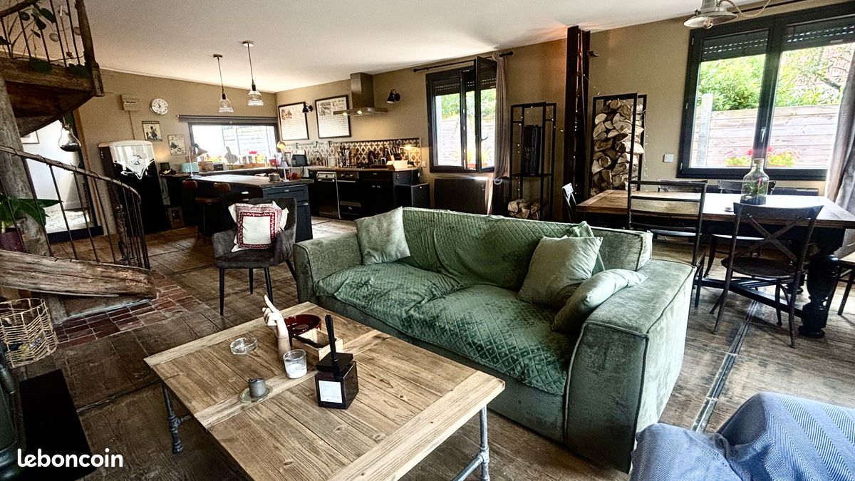 Maison 8 pièces 185 m² · à Desvres · 185 m² · 488 800 €
