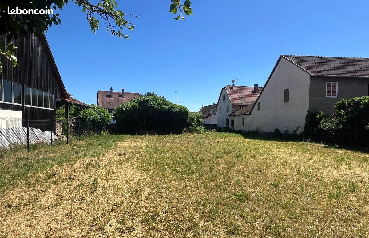 Terrain constructible 11.77 ares - centre village · à Grussenheim · 199 500 €