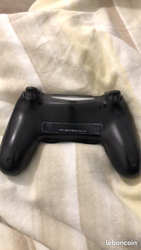 Manette ps4 (image 3)