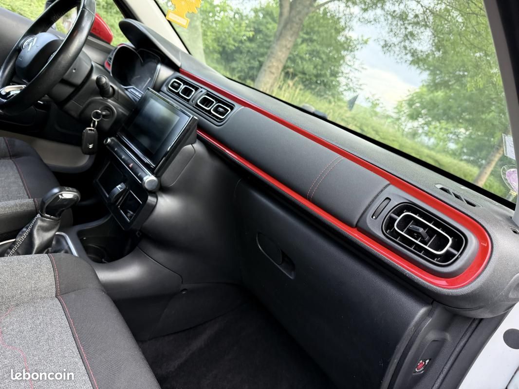 Citroën C3 III 1.2 VTi 12V 82 cv White&Red Color*Crit'Air 1*Ct Kit Distribution Entretien Complet... (image 31)