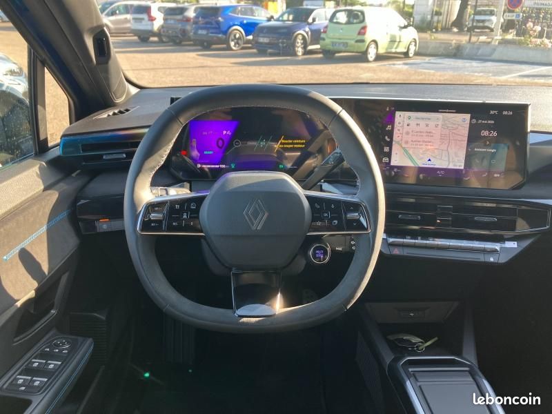 Renault Clio 1.8 E-Tech 160ch full hybrid esprit Alpine (image 13)