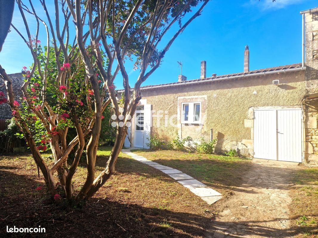 Maison 3 pièces 69 m² · à Cozes · 69 m² · 129 000 €