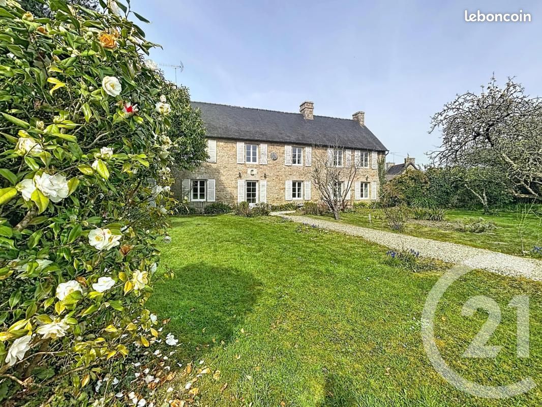Maison 8 pièces 206 m² · à Pabu · 206 m² · 312 800 €