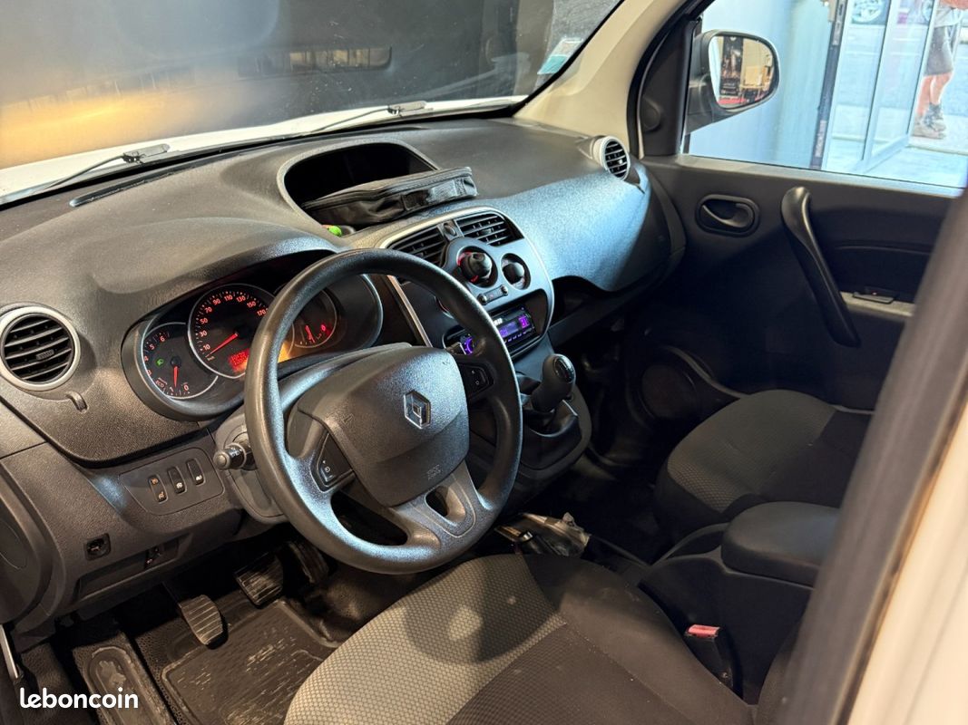 RENAULT KANGOO dCi 90 Energy Zen (image 9)