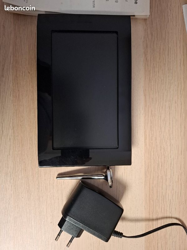 Cadre photo LG F7000S 7" (image 1)