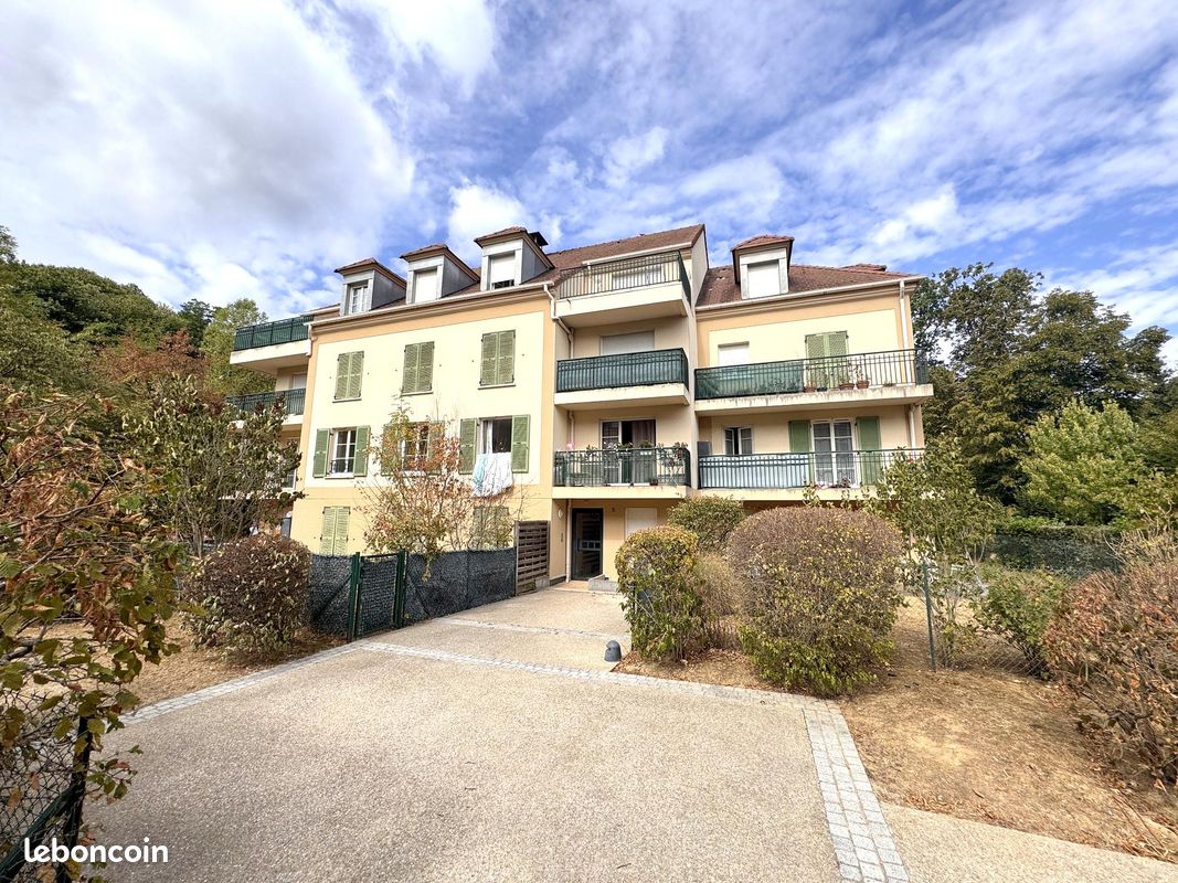 Appartement 3 pièces 59 m² · à Fontenay-le-Fleury · 59 m² · 262 500 €