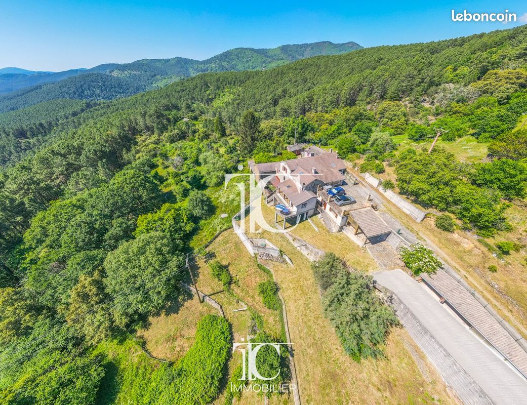Maison 6 pièces 134 m² · à Les Vans · 134 m² · 265 000 €