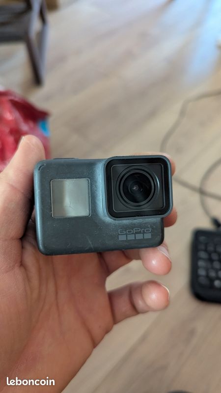 Caméra sport GoPro Hero Noir - Caméra sport - Achat & prix