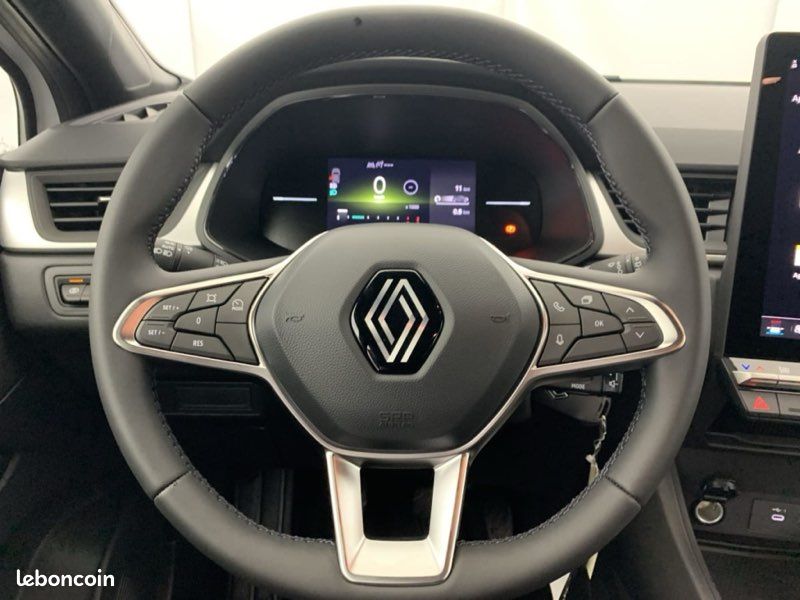 RENAULT nouveau CAPTUR 400kms (image 8)