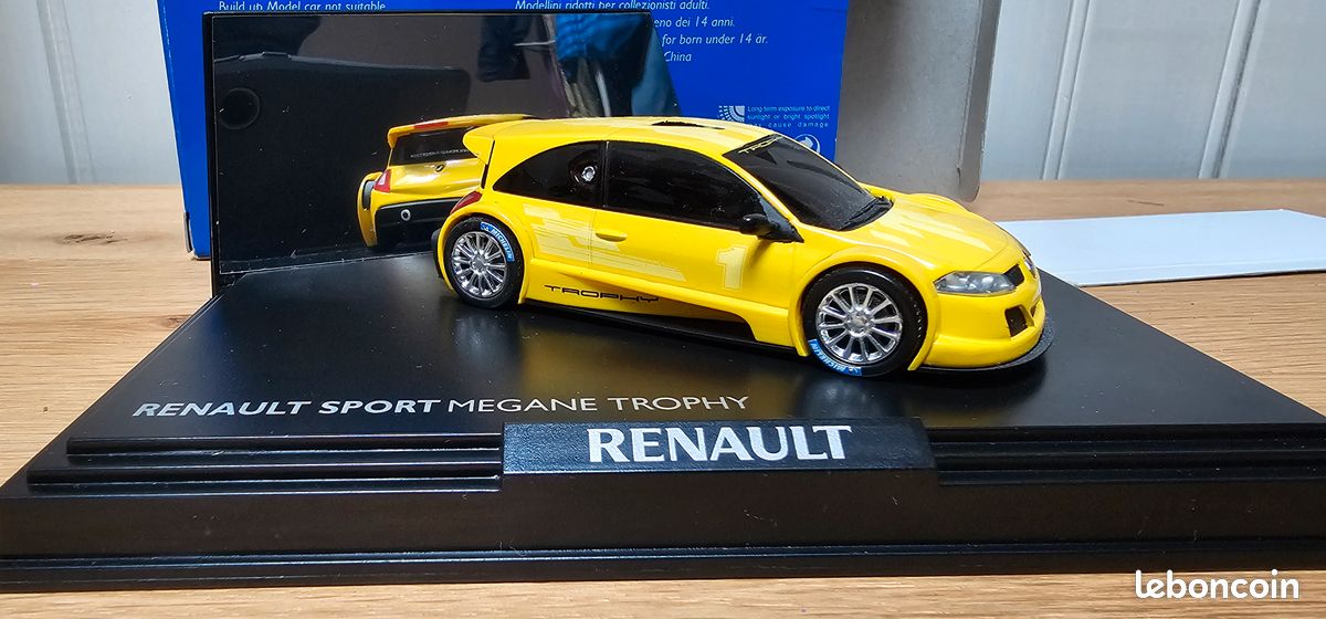 Renault Megane Trophy Version - Salon de Paris 2004 1/43 1/43