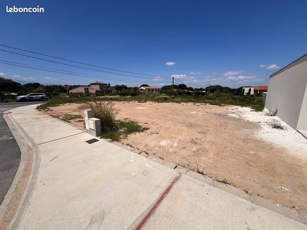 Terrain 500 m² Laroque Des Alberes - Ventes immobilières
