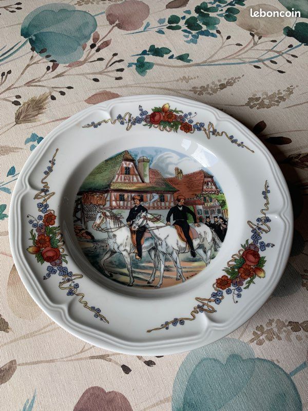 Ancienne assiette Sarreguemines (image 1)