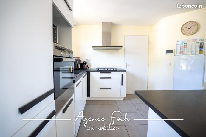 Maison 4 pièces 94 m²