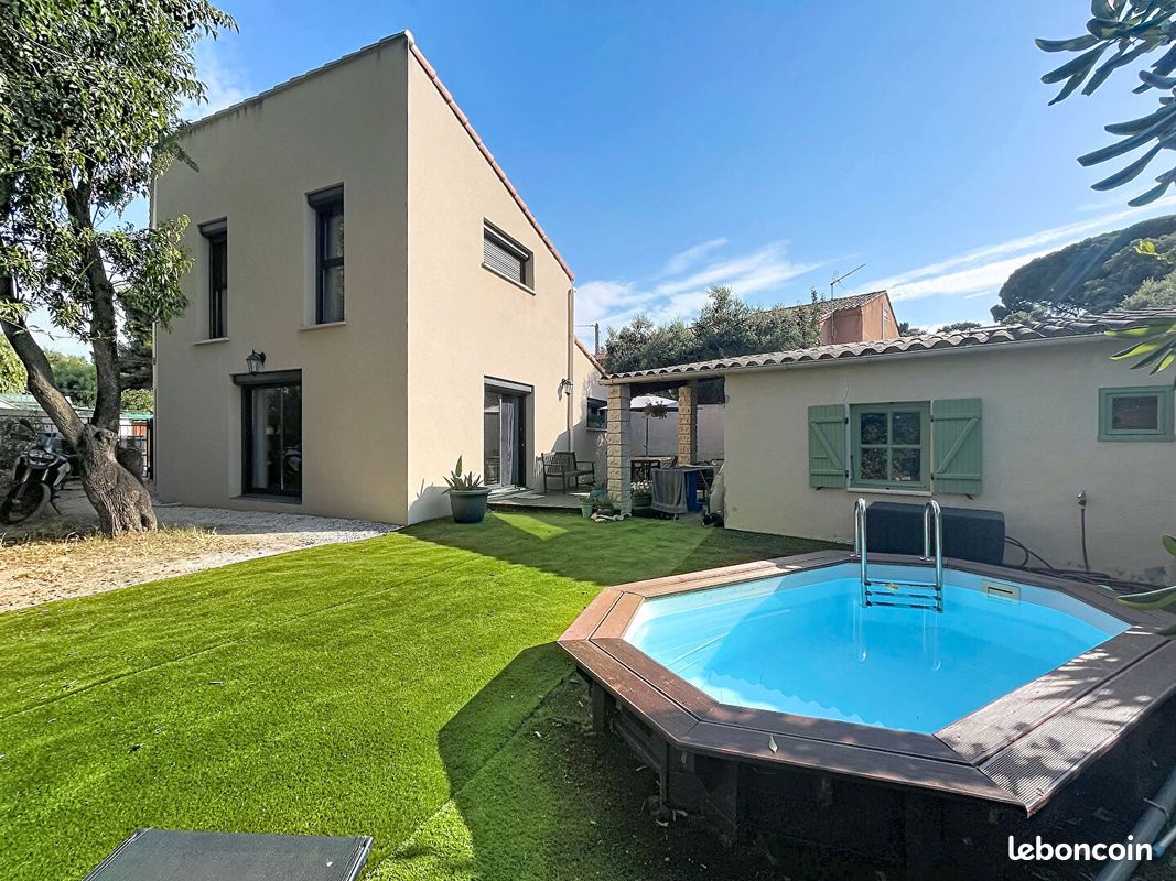Maison 4 pièces 103 m² · à Saint-Cyr-sur-Mer · 103 m² · 1 880 €