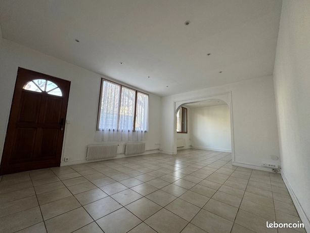 Maison a louer champigny-sur-marne - 2 pièce(s) - 60 m2 - Surfyn