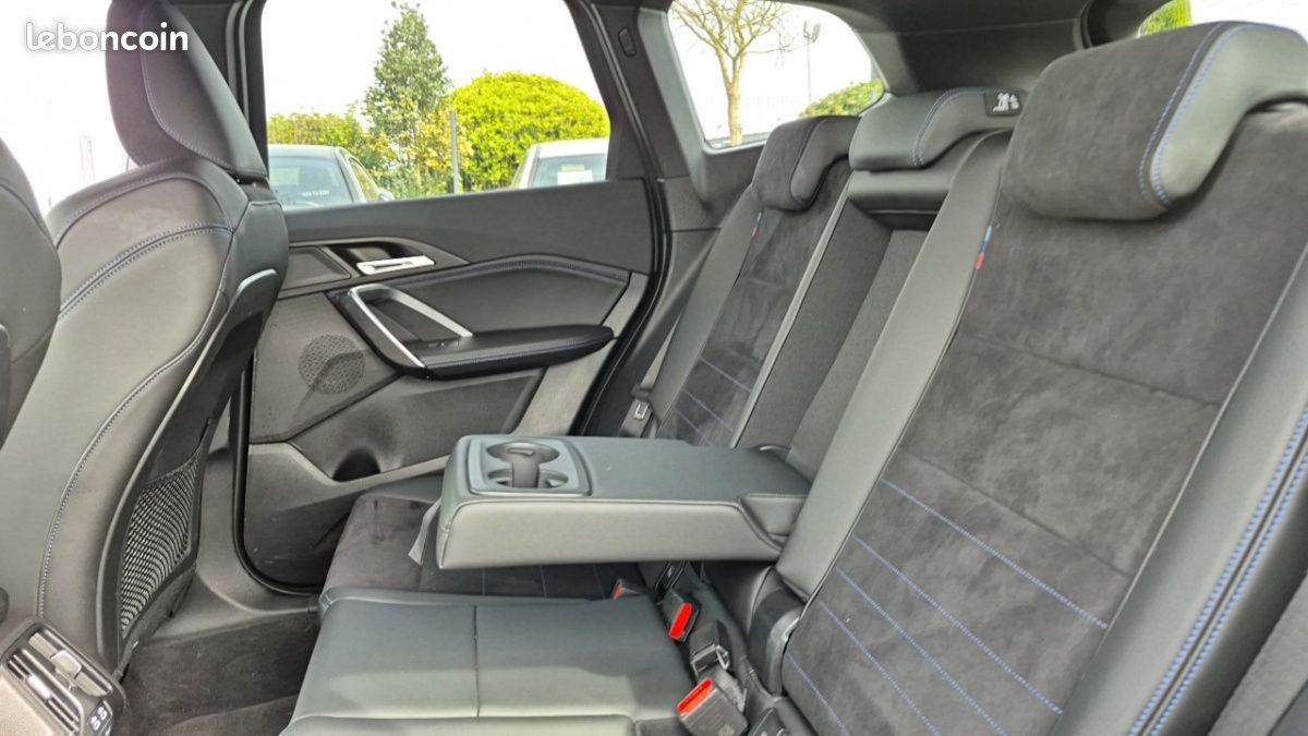 Bmw x1 u11 sdrive 18i 136ch dkg7 m sport (image 37)