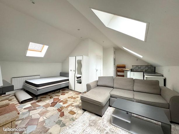 Studio 1 pièce 29 m²