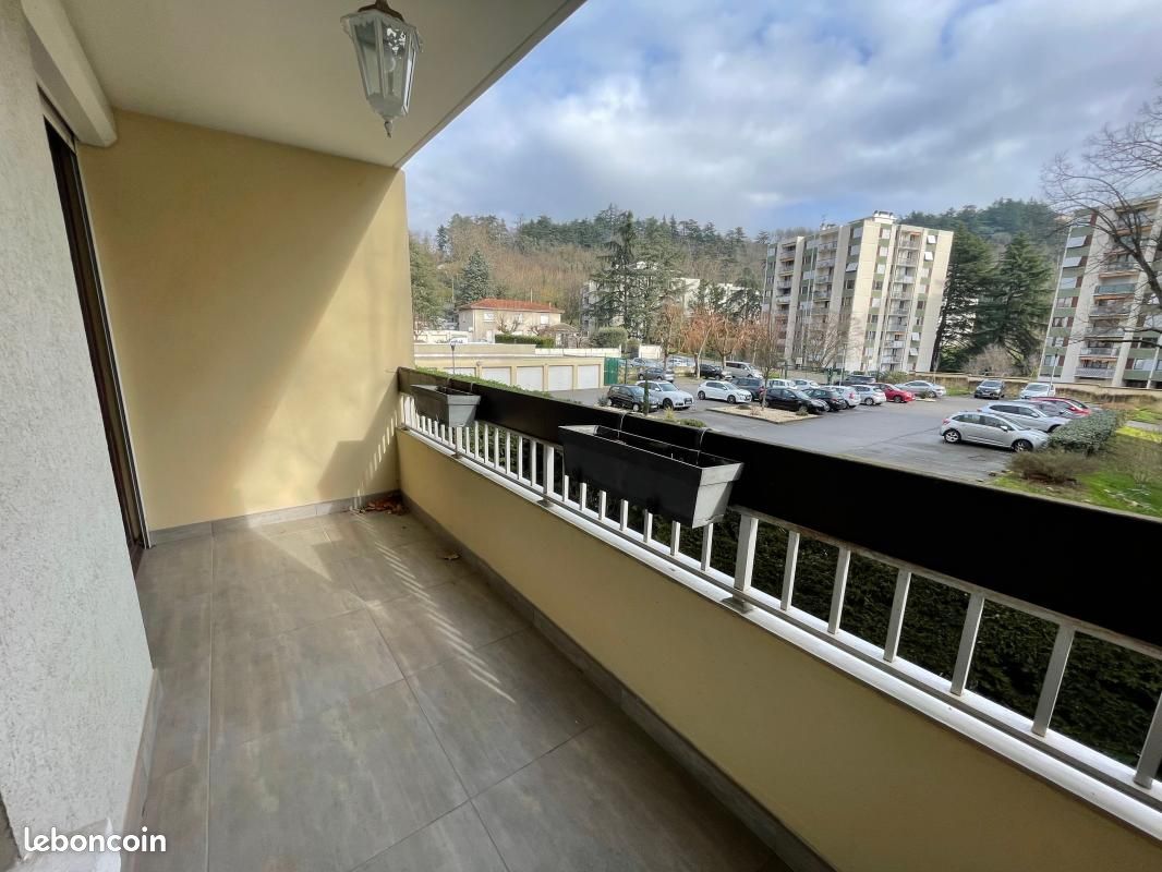Appartement 4 pièces 90 m² · à Vienne · 90 m² · 220 000 €