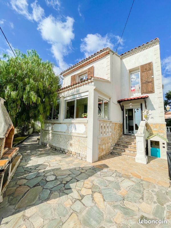Maison 4 pièces 90 m² · à Toulon · 90 m² · 1 650 €