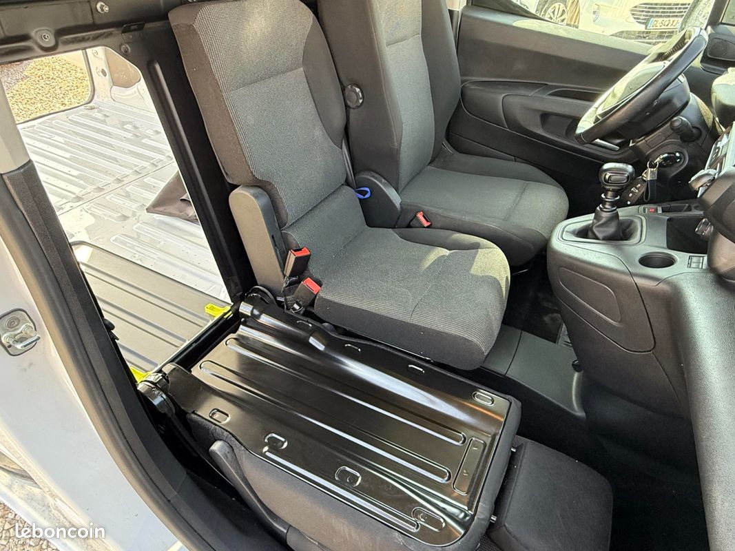 Peugeot Partner III BlueHdi 100 Standard M 650 (image 22)