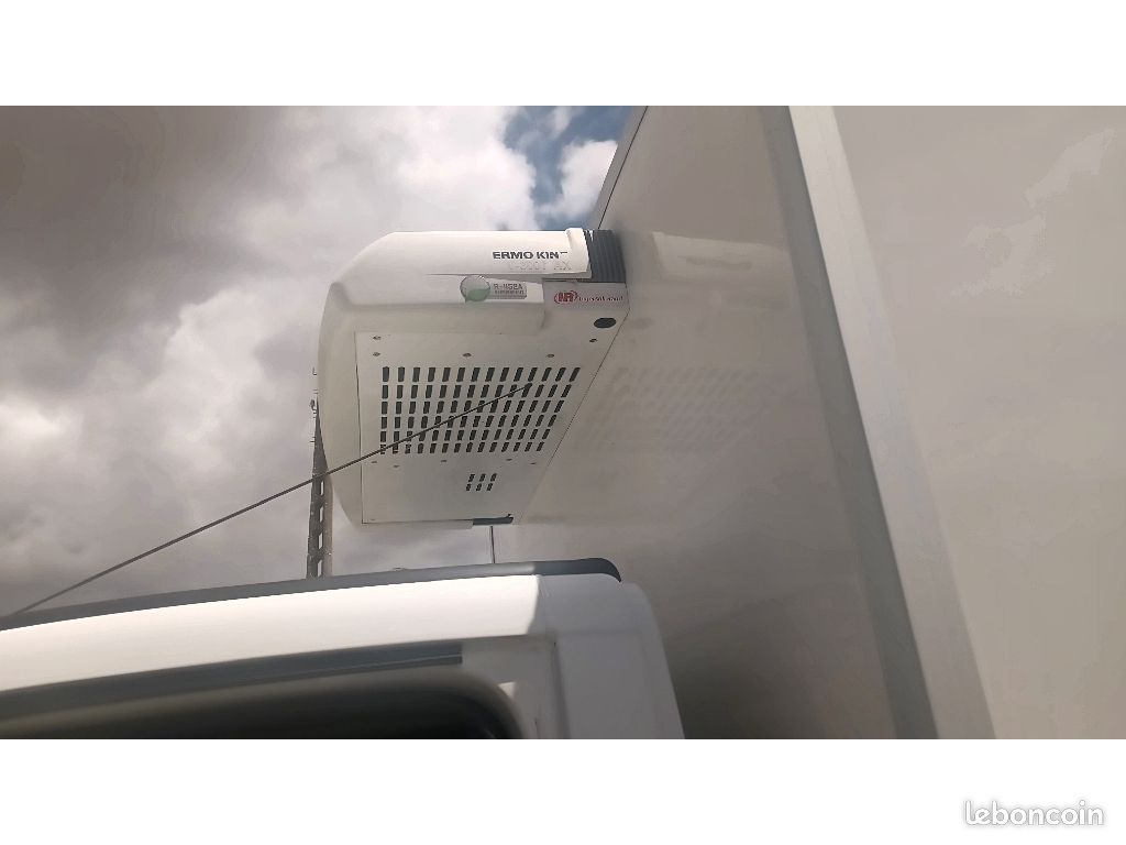 Renault Master HT12800EUROE 2.5 dCi 120 FRIGO 2018 (image 9)