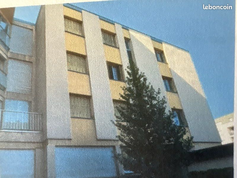 Appartement 2 pièces 44 m² · à Chamalières · 43,6 m² · 650 €