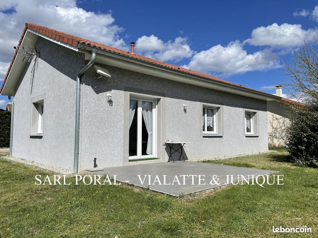 Maison 3 pièces 75 m² · à Sainte-Julie · 75 m² · 900 €