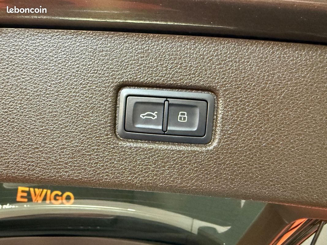 Audi q7 3.0 tdi 272 ch s-line quattro tiptronic /entretiens constructeur / 7 places (image 23)