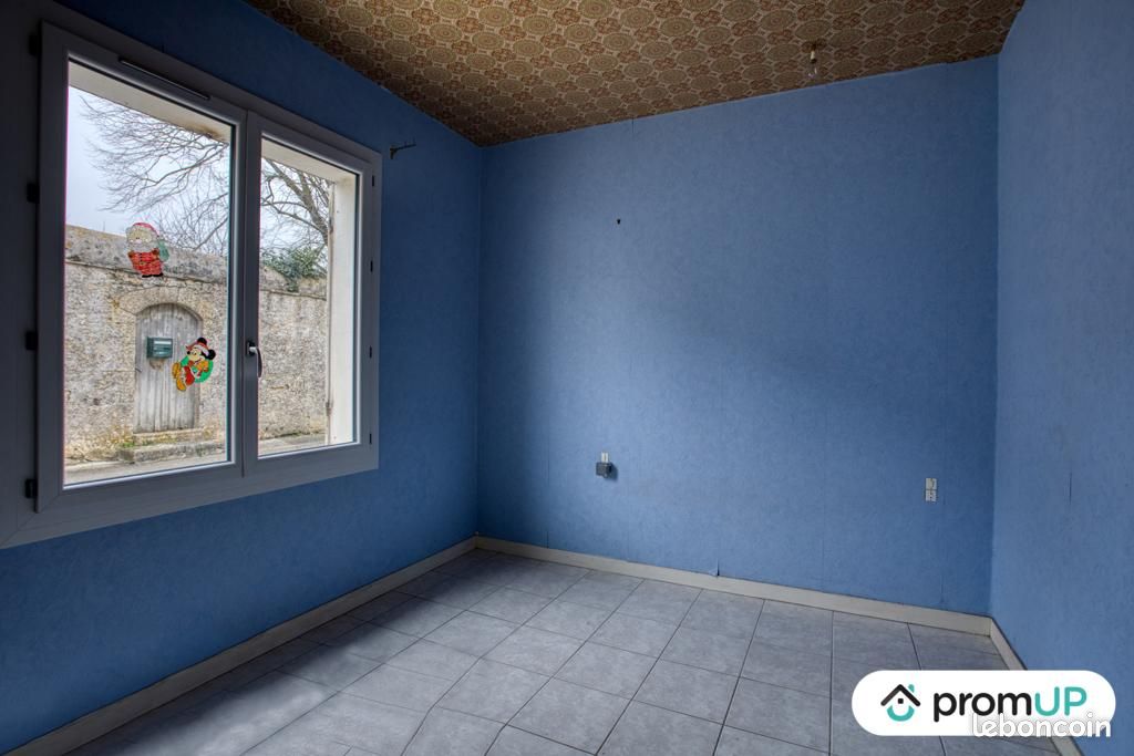 Maison 7 pièces 180 m² - Doux 79390 (image principale 8)